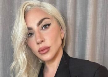 LADY GAGA  ESTRENA DOBLE CON EL VIDEO DE “DISEASE”  DE SU PRÓXIMO ALBUM Y EL DE  “DIE WITH A SMILE (LIVE IN LAS VEGAS)