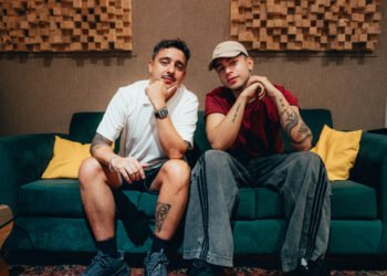 Mariano Mellino y Rusherking estrenaron «A Million Like You» en el Cosquín Rock 2025