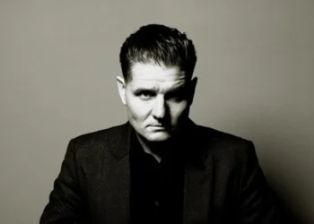 Muere Douglas McCarthy, líder de la mitica banda electrónica Nitzer Ebb