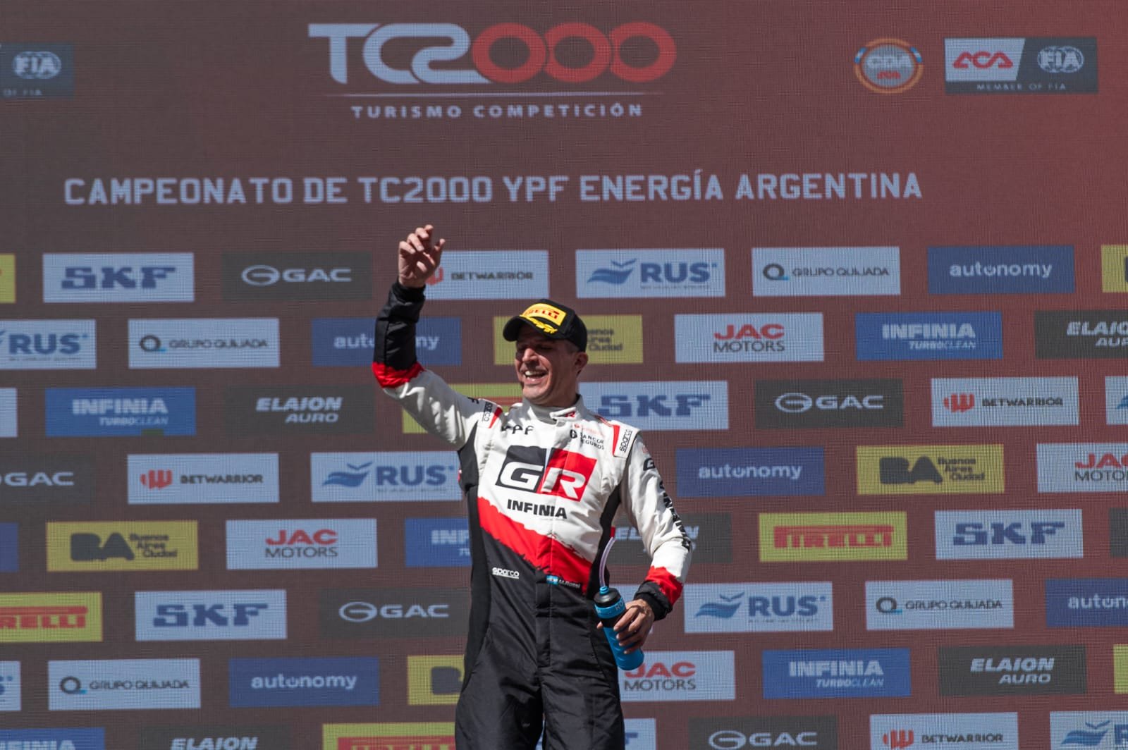 Fin de semana histórico de automovilismo, pasión y tradición