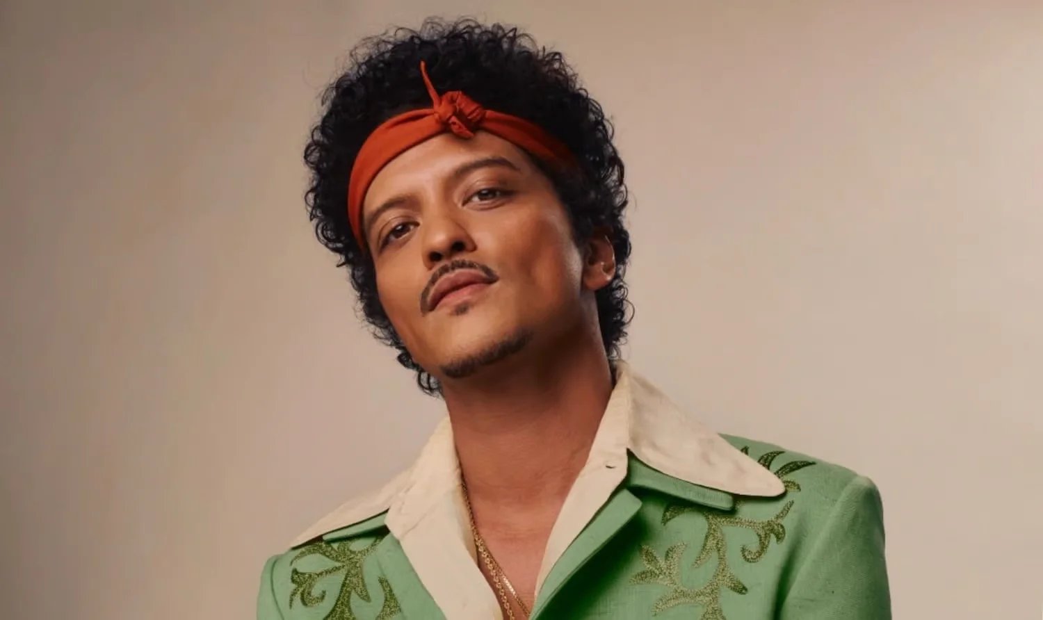 Tras 10 años vuelve Bruno Mars con nuevo disco